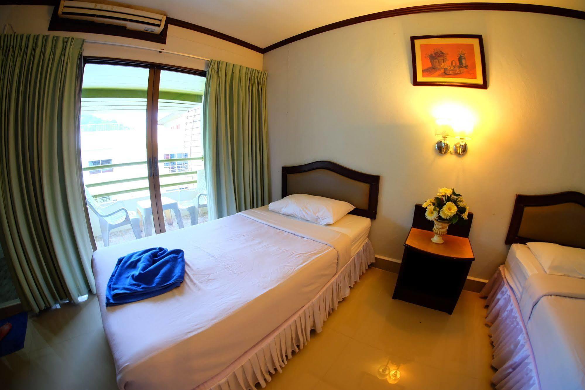 Hotel P.K. Mansion à Ao Nang Extérieur photo
